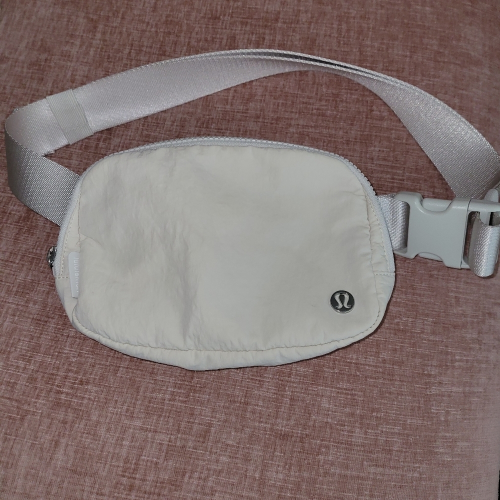 Lululemon Belt Bag